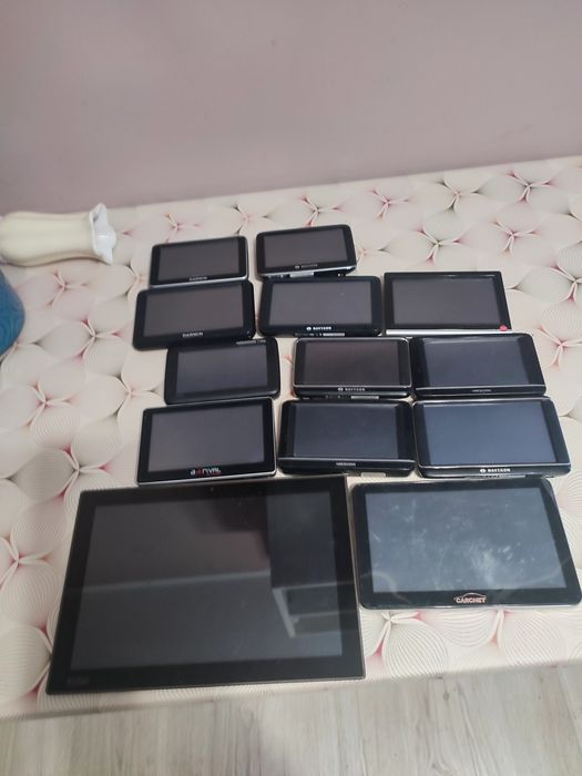 Vand Lot 12 GPS uri
