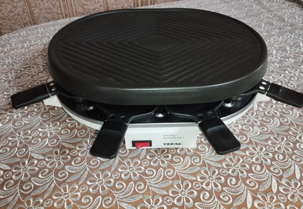 Электрогриль (раклетница) Tefal