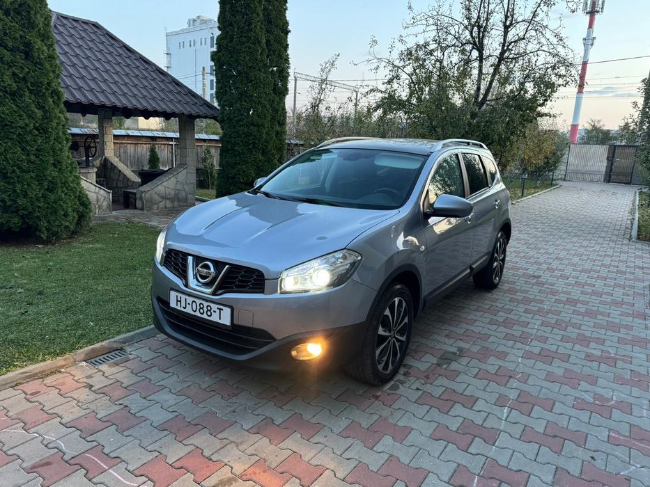 Nissan Qashqai + 2 /1.5 Diesel /2013 /Panoramic/Xenon