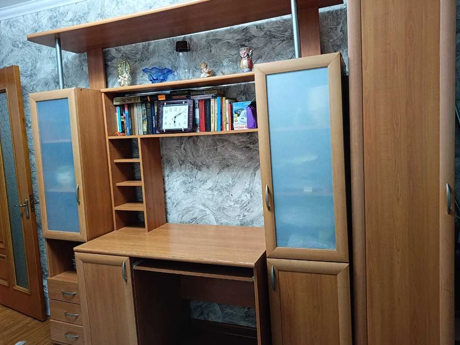 Продам детскую стенку в отличном состоянии