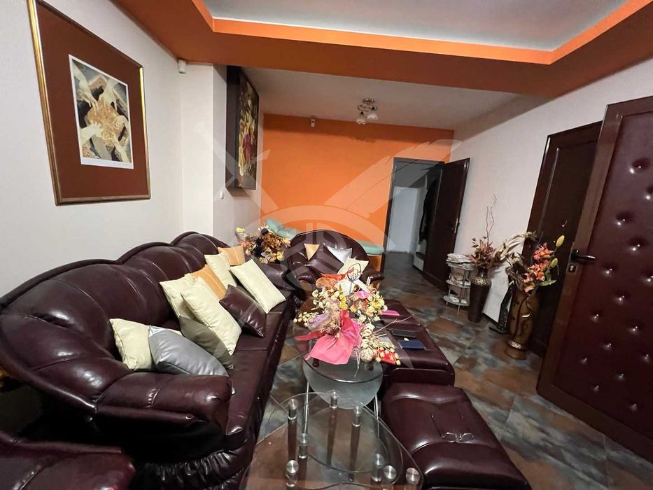 Продава се Многостаен апартамент в София, Витоша - 112 кв.м за 2411 €/кв.м - Снимка #1