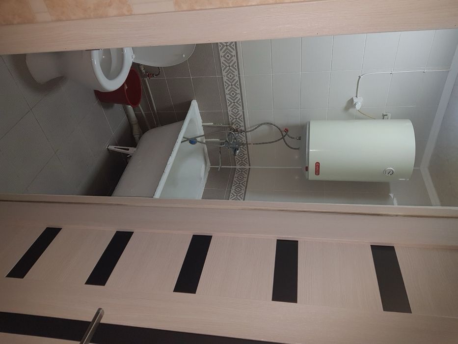 Сдам 1 ком квартиру в 6 мкр на длительный срок.