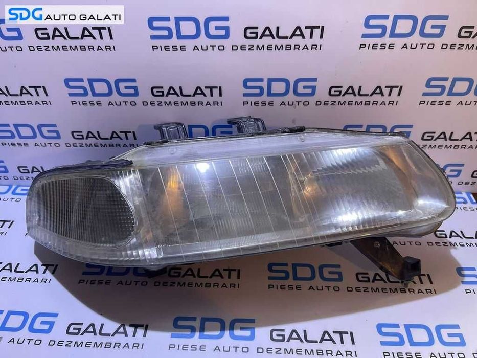 Far Dreapta Rover 400 1995 - 2000 Cod 54532733