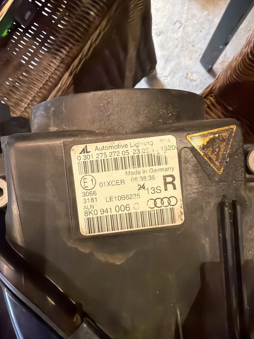 Комплект фарове Audi A4 B8.5