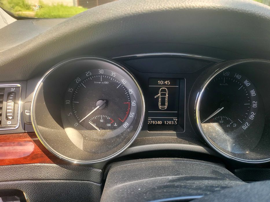 Se vinde sau schimb Skoda Superb 2