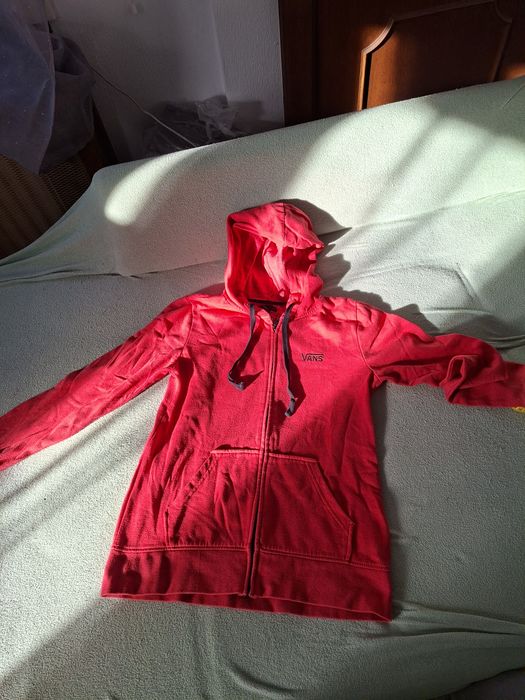 Hanorac Vans rosu marimea  L