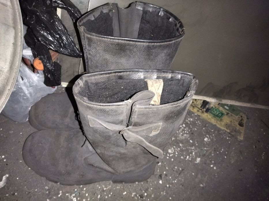 Сапоги мужские 40 размер