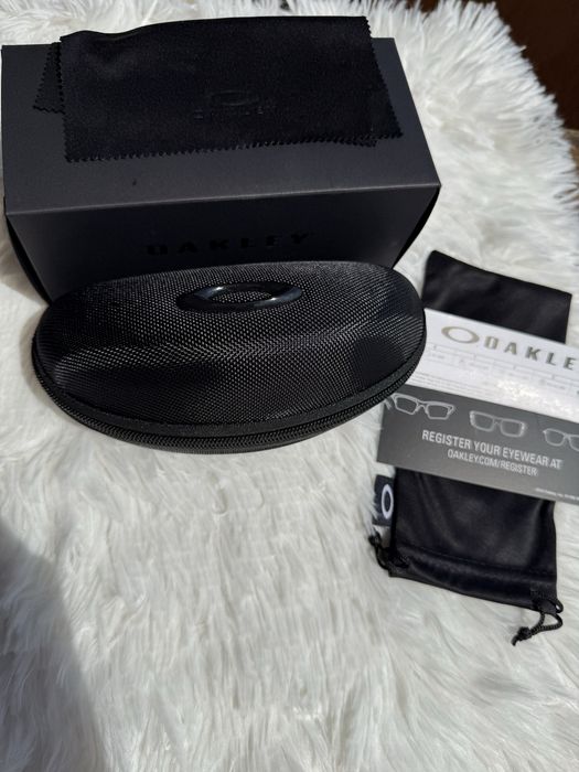 Oakley radar ev path