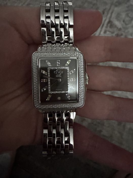 Продам швейцарские часы