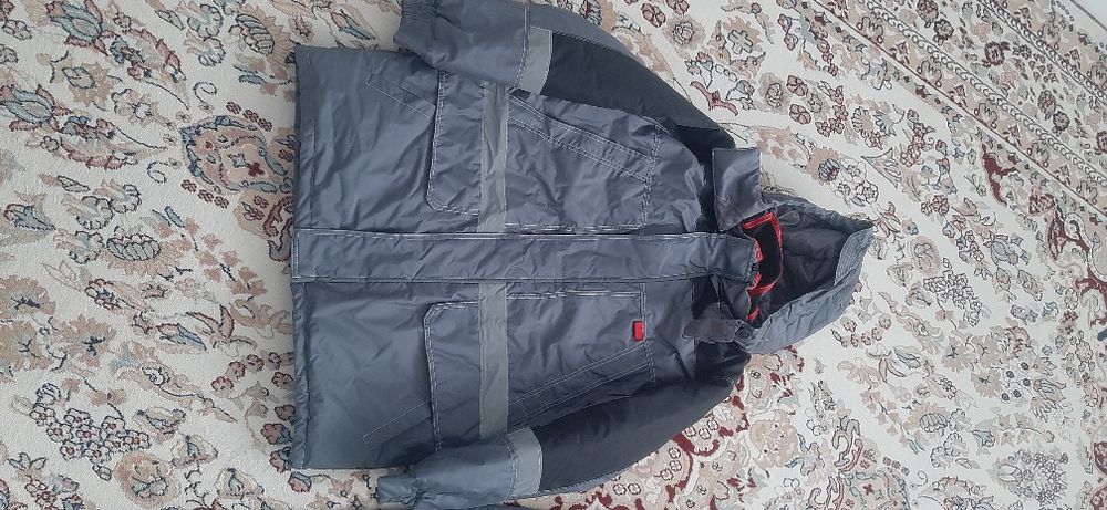 продам спецовку зимний