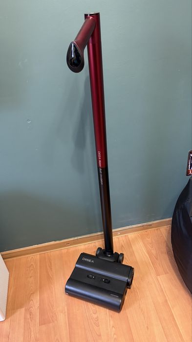 Моющий пылесос DIISEA D7