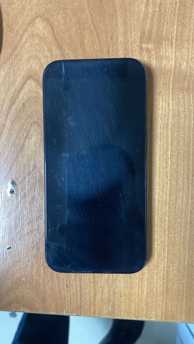 продам Айфон 15 про