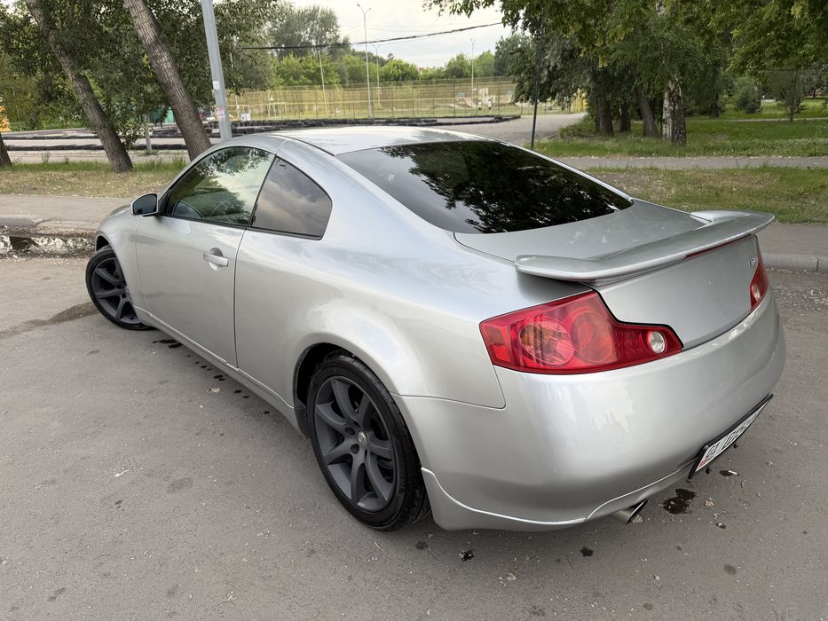 Nissan skyline coupe 2003
