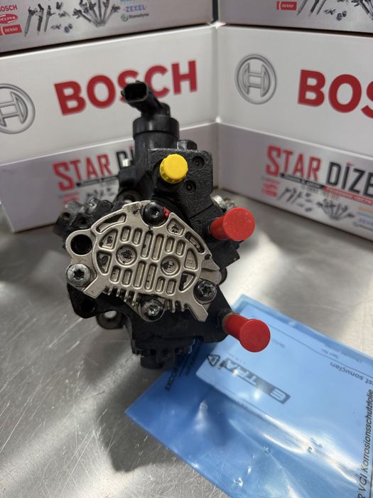 Рециклирана горивна помпа Bosch 0445010140 – Nissan, Opel, Renault 2.5 Diesel