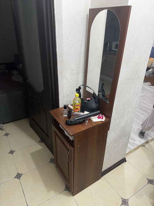 СРОЧНО продам шкафы в прихожую