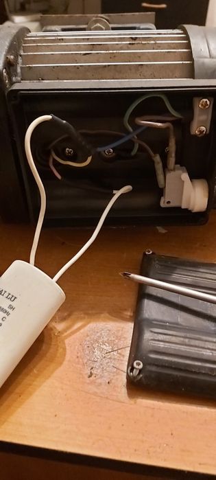 Vând pompa de hidromasaj 750W