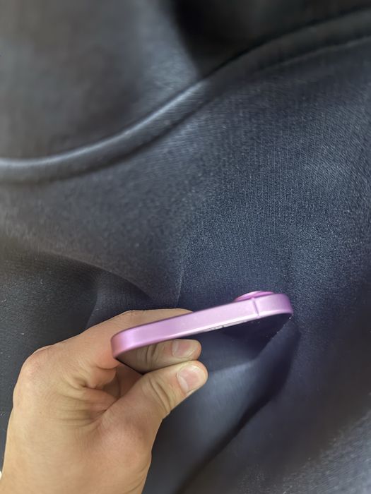 iphone 16 на 256 100%