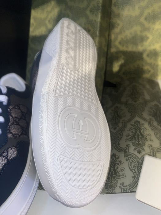 Adidasii gucci marimea 41