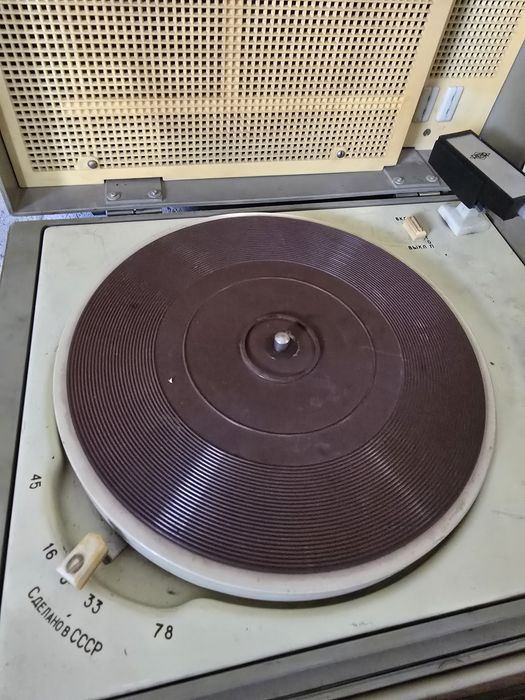 Грамофон  концертний