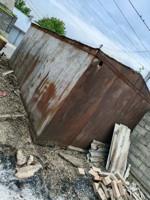 Продаётся гараж самовывоз