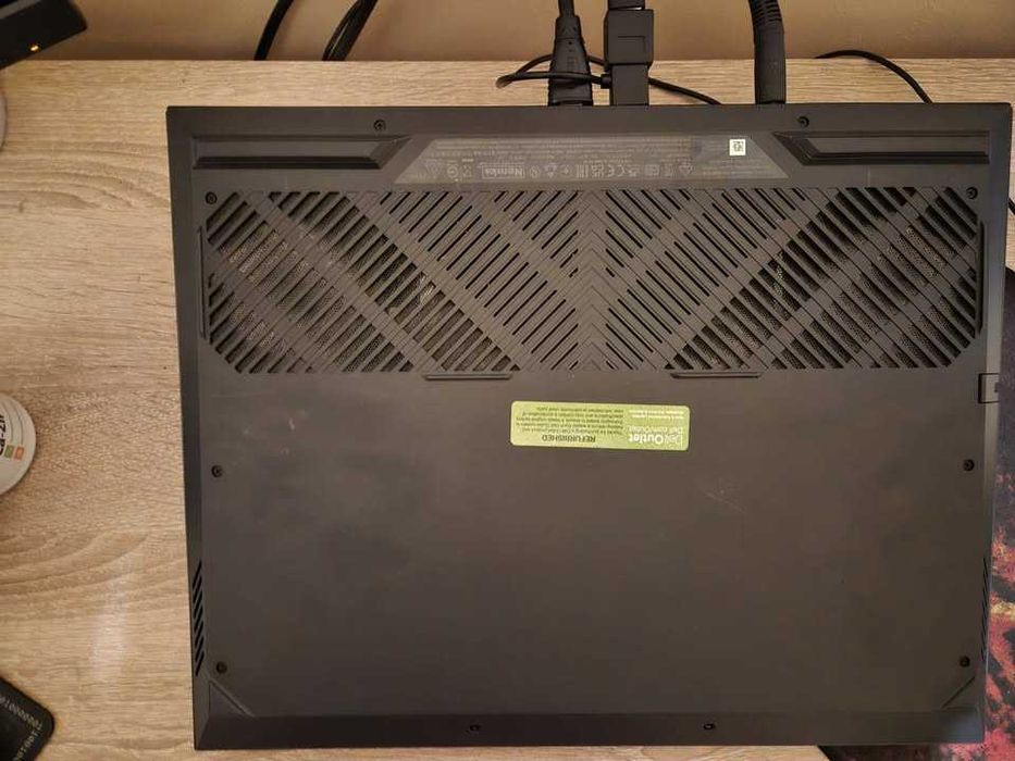 Laptop Gaming Dell G16 7630 I7-13650HX RTX4050 500GB SSD 16GB RAM