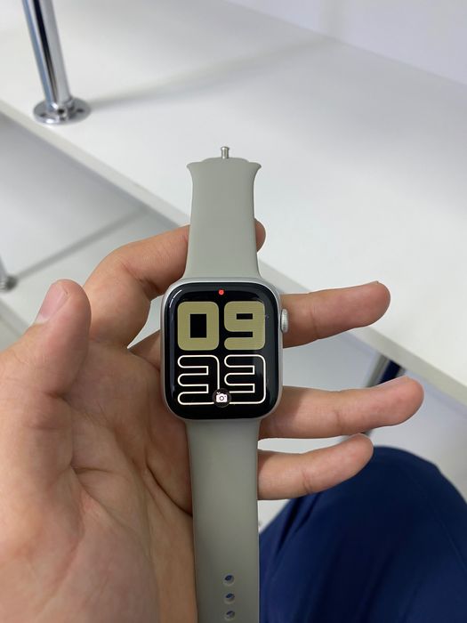 Apple Watch 9 серии 45мм