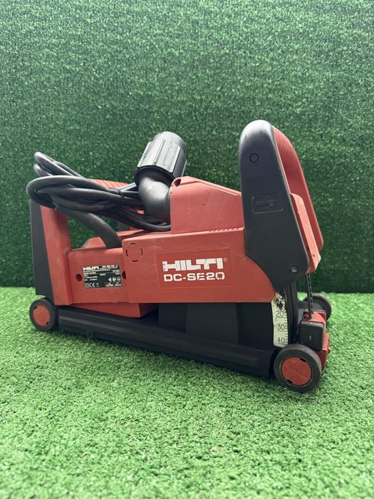 Машина за изрязване на канали Hilti DC-SE 20