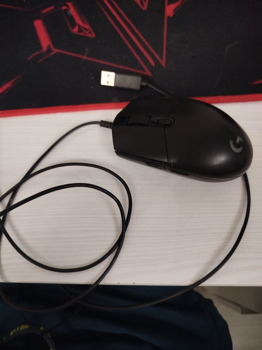 Игровая мышь: Logitech g102