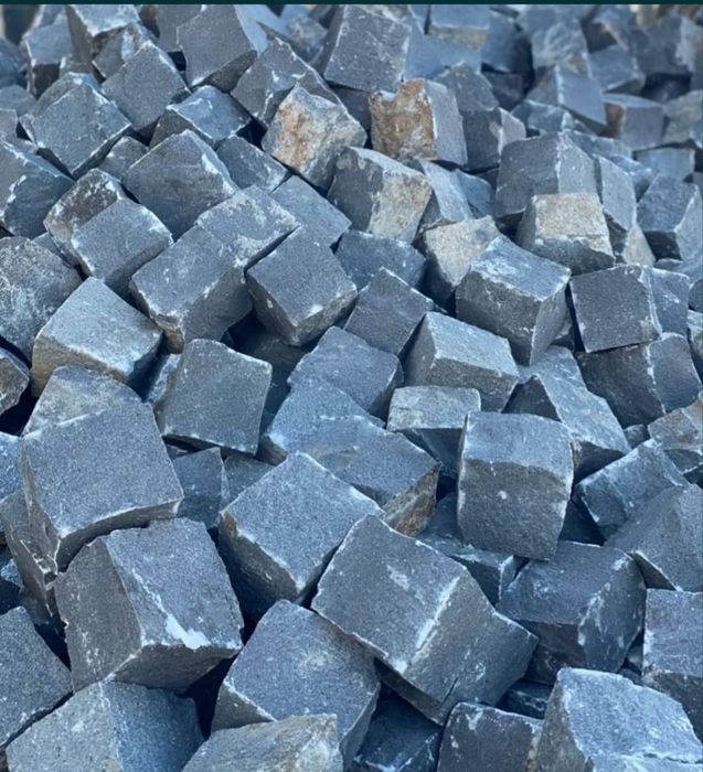 Piatra cubica Andezit vând și montez