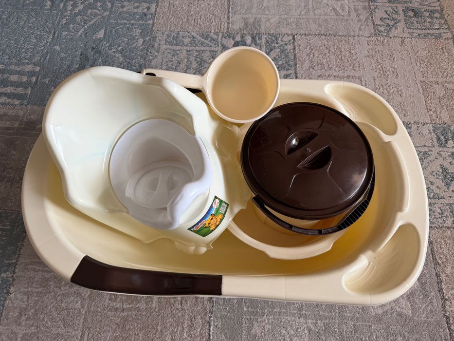 Ванночка + подставка Для купания малыша