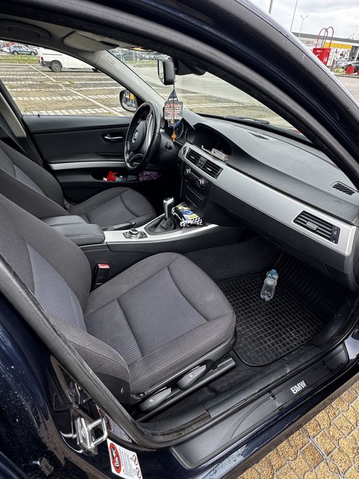 Bmw seria 3 e91 2009 2.0d 143 cai