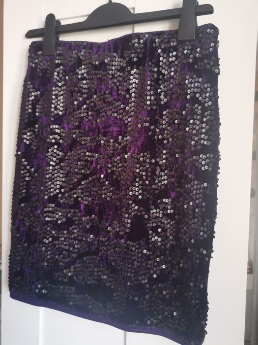 Fusta catifea paiete Reserved CU ETICHETĂ