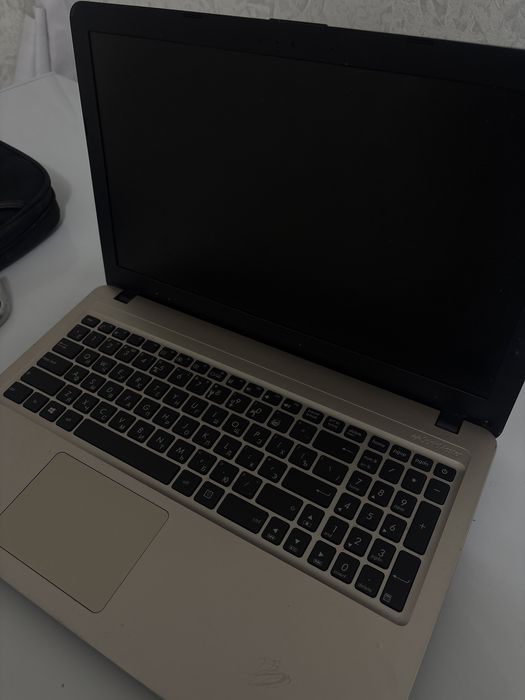 Asus vivobook сатылады