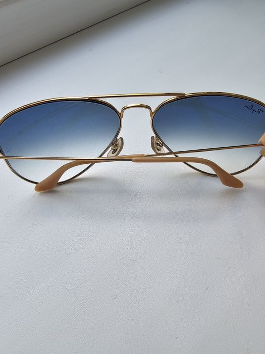 Продам очки Ray Ban