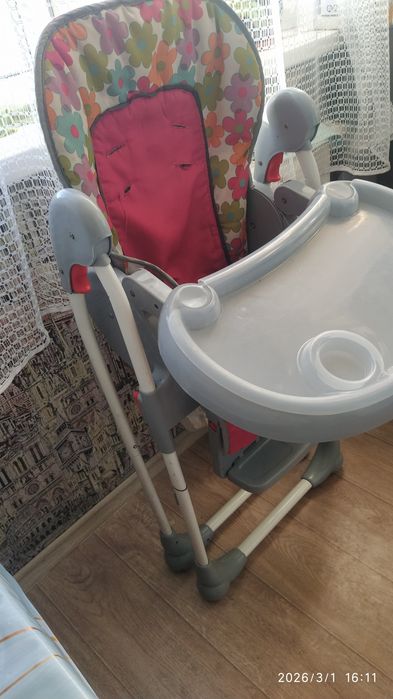 Столик для кормления