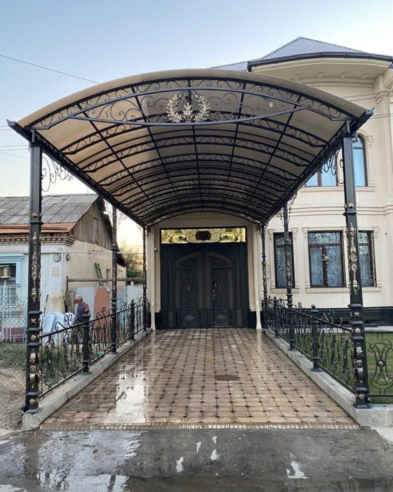 Leksan «сотовый поликарбонат» Sotalight