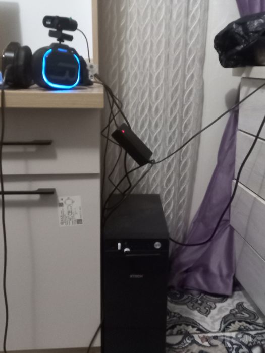 X tech kompyuter