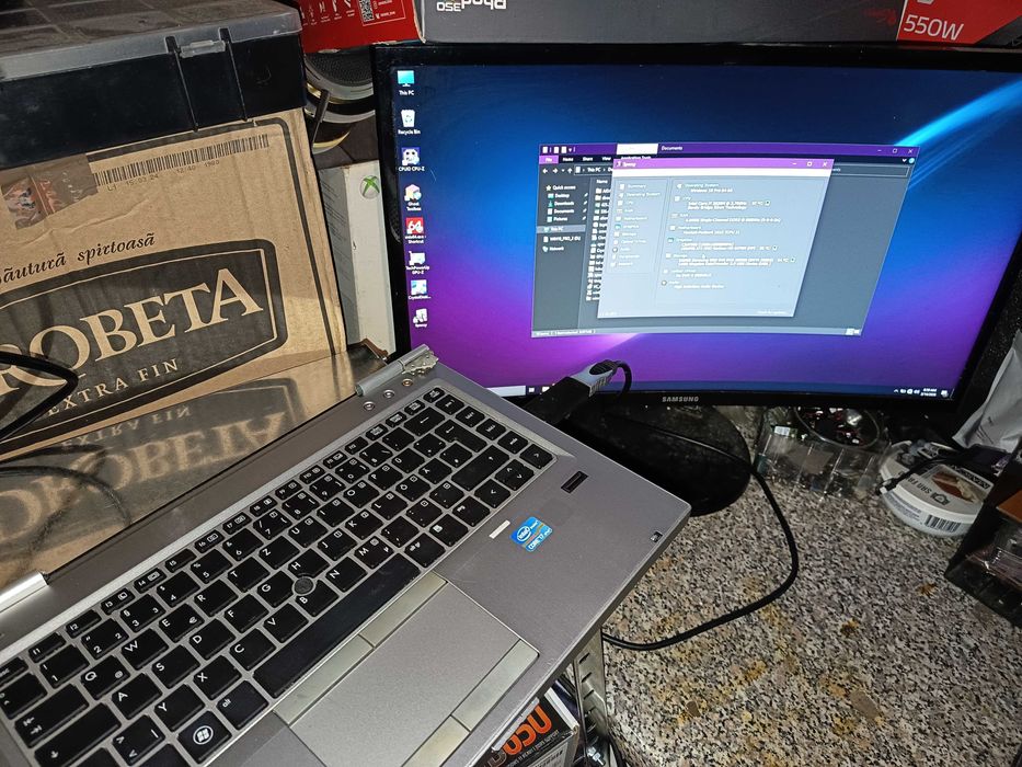 Placa baza laptop HP Elitebook 8460p + i3 + carcasa completa/baterie