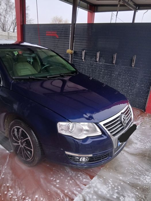 Vand VWPassat B6(2.0 FSI cod BLR)acte valabile tot anul,NU OFER FISCAL