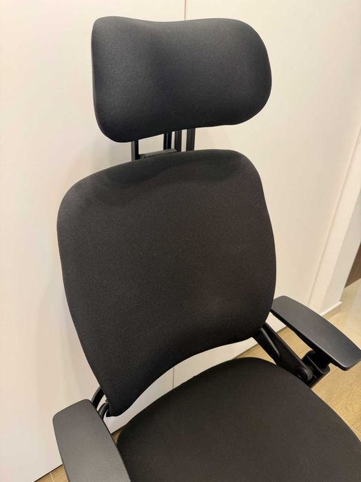 Scaun de birou ergonomic Steelcase Leap V2, full option + tetiera Atlas