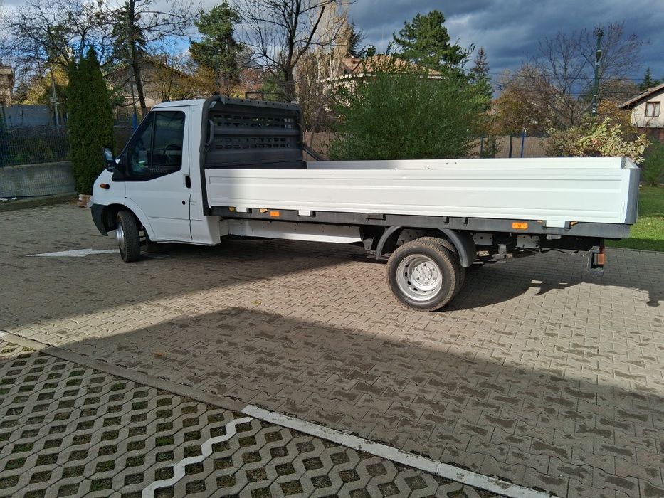 Транспорт с бордови бус