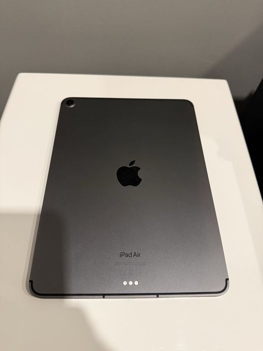 Apple Ipad Air 5 M1 Gen 64GB
