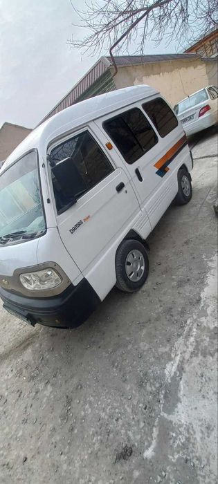 Дамас сотилади 2010 йил