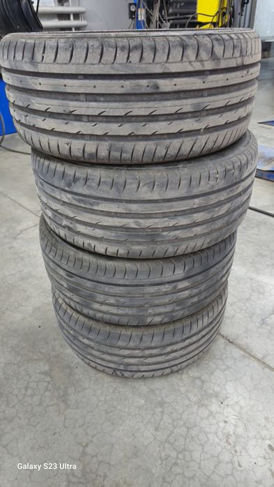Продам шины лет 245/45/18