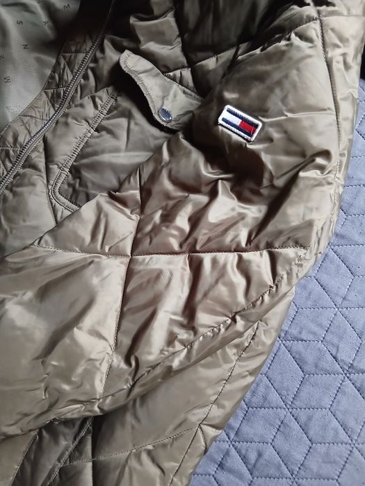 Mango, Acne Studios, Tommy Hilfiger