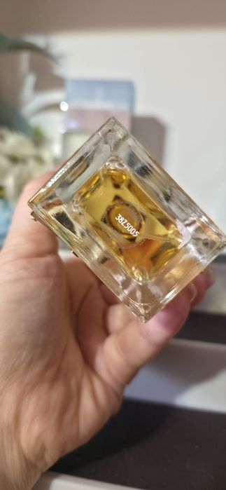 Продам парфюм оригинал