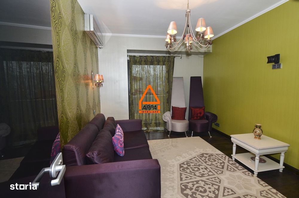 Casa / Vila de lux - 400 mp , 2800 mp teren – Bucium