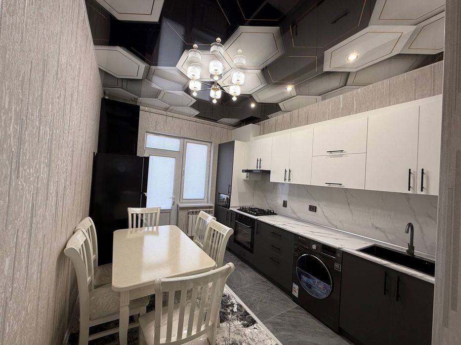 77 м² Новая и шикарная 3х комнатная квартира в ЖК Мусаффо Осмон