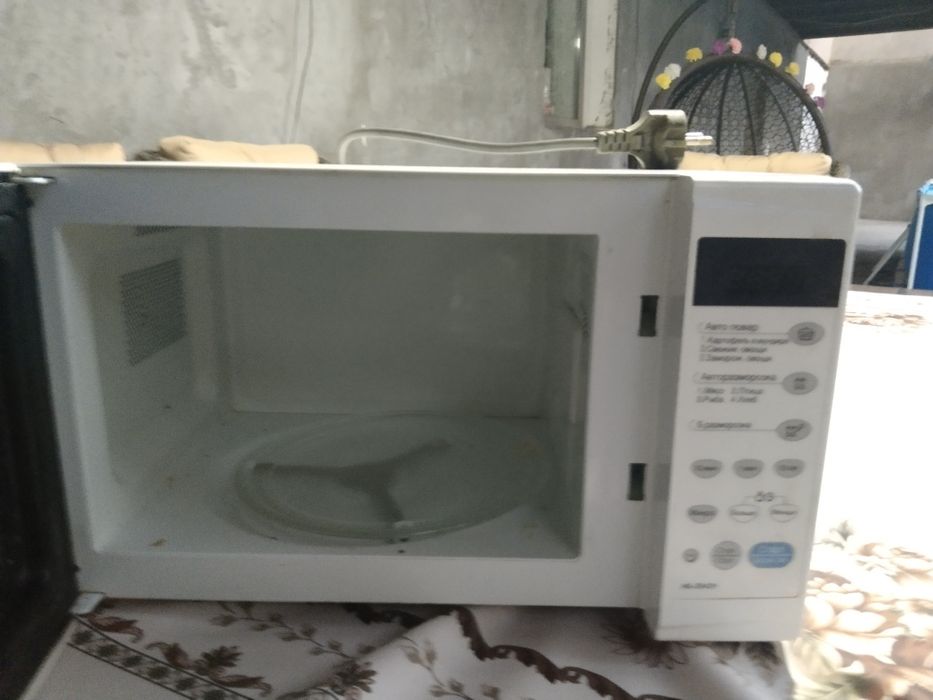 Микроволновая печь