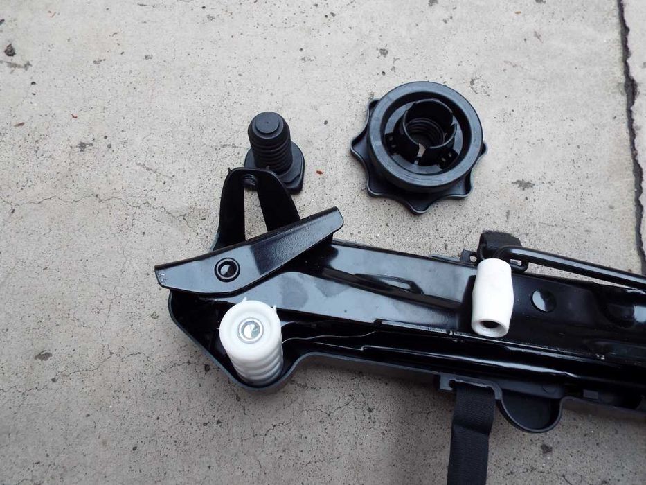 vand trusa cric,coarba,cui tractare original audi A6,A7,S6,S7,RS6,RS7